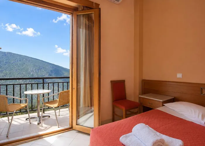 Acropole Delphi City Hotel